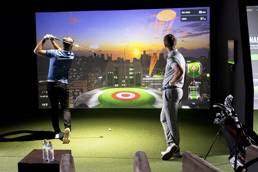 Players playing Bullseye_72 dpi